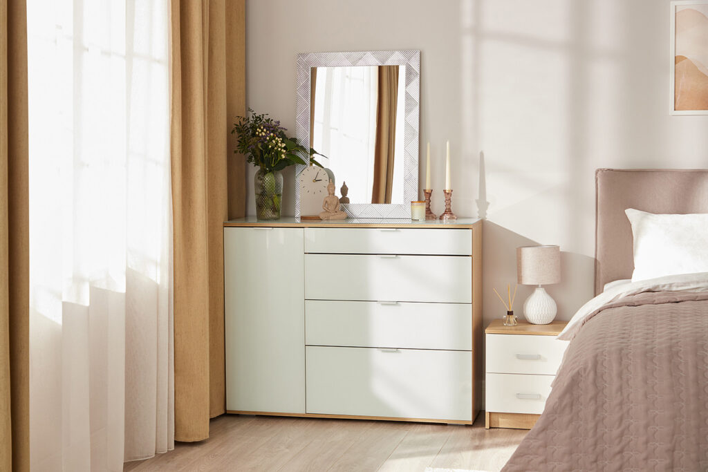 Как выбрать комод для спальни?